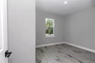 21780 SW Monaco Ct, Dunnellon, FL 34431 - Photo 8