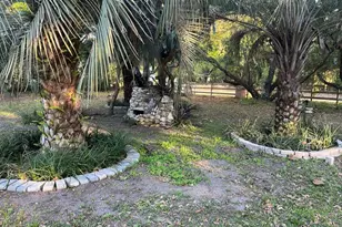 7098 Cr 558, Center Hill, FL 33514 - Photo 30