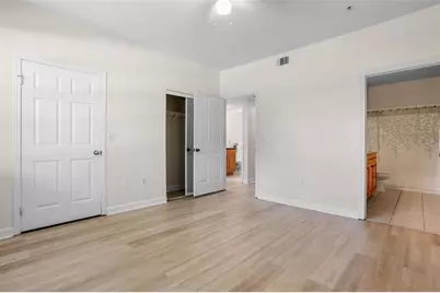 2528 Robert Trent Jones Drive #1617, Orlando, FL 32835 - Photo 18