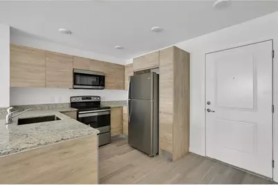 1230 Southstation Place #105, Orlando, FL 32809 - Photo 2