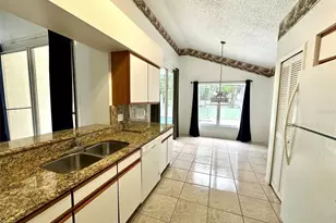 2519 Chatham Cir, Kissimmee, FL 34746 - Photo 6