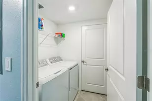 17660 Boracay Ct, Venice, FL 34293 - Photo 34