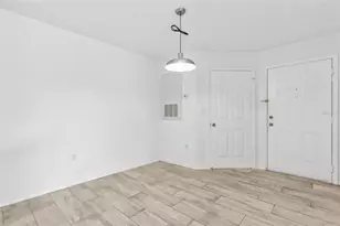 5459 Vineland Rd, Orlando, FL 32811 - Photo 12