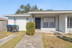 8137 and 8139 Parrot Dr, Orlando, FL 32825 - Photo 4
