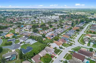 49 Silver Park Cir, Kissimmee, FL 34743 - Photo 32