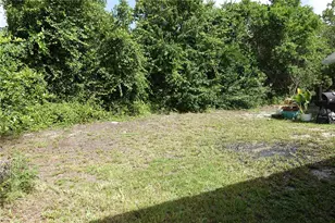 1694 April Ave, Deltona, FL 32725 - Photo 2