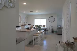 680 Griffon Ave, Lake Alfred, FL 33850 - Photo 2