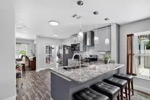 635 Moss Park Ct, Kissimmee, FL 34743 - Photo 8