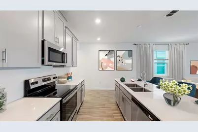 2485 Spring Tune Alley, Kissimmee, FL 34744 - Photo 2