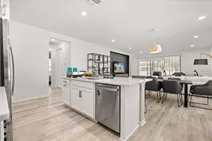 3866 Rose Mallow Dr, Kissimmee, FL 34746 - Photo 10