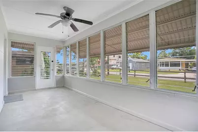 4427 Fairview Avenue, Orlando, FL 32804 - Photo 4