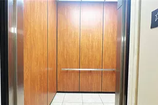 6451 Old Park Ln, Orlando, FL 32835 - Photo 4