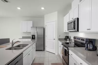 1340 Daisy Field Dr, Winter Haven, FL 33884 - Photo 6