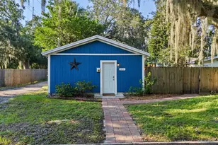 322 S Maple Ave, Sanford, FL 32771 - Photo 20