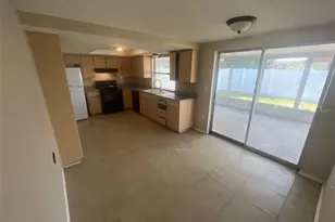 6646 Albemarle Pkwy, New Port Richey, FL 34653 - Photo 4