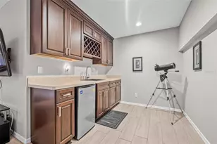 1050 Starkey Rd, Largo, FL 33771 - Photo 20