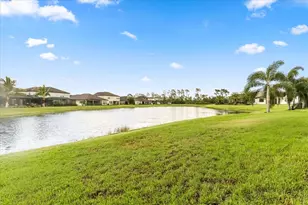 11807 Cross Vine Dr, Riverview, FL 33579 - Photo 36