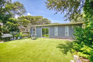 811 E 10th Ave, New Smyrna Beach, FL 32169 - Photo 40