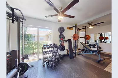 811 E 10th Avenue, New Smyrna Beach, FL 32169 - Photo 32