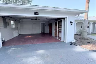 30 Pine Tree Dr, Palm Coast, FL 32164 - Photo 6
