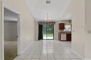 3395 Pineridge Cir, Kissimmee, FL 34746 - Photo 6