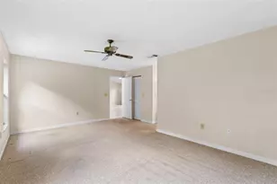 3395 Pineridge Cir, Kissimmee, FL 34746 - Photo 10