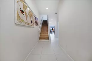 1513 Retreat Cir, Clermont, FL 34714 - Photo 4