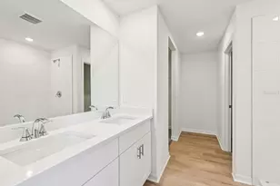 11305 Bellewood Ter, Parrish, FL 34219 - Photo 16