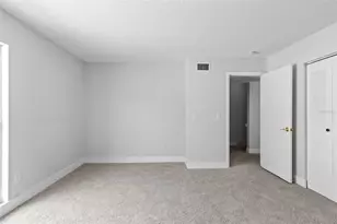 11907 Dietz Dr, Tampa, FL 33626 - Photo 18