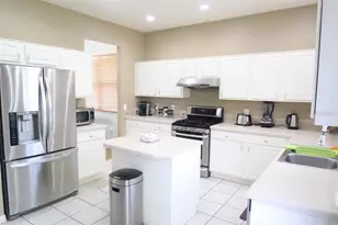 4635 Riverton Dr, Orlando, FL 32817 - Photo 8