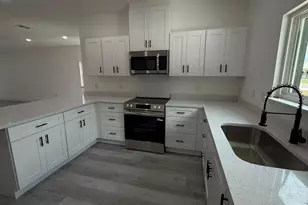 640 E Desoto St, Clermont, FL 34711 - Photo 6