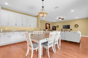 8337 Vivaro Isle Way, Windermere, FL 34786 - Photo 14