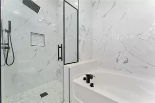 2569 Folio Wy, Kissimmee, FL 34741 - Photo 18