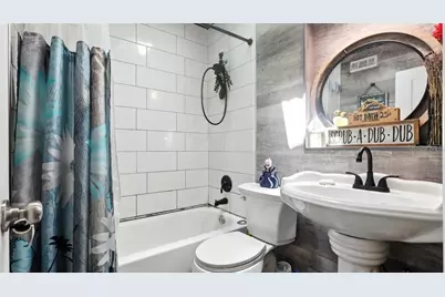 2425 Sandy Ln, Orlando, FL 32808 - Photo 16