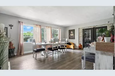 2425 Sandy Ln, Orlando, FL 32808 - Photo 6