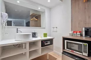 5367 W Irlo Bronson Memorial Hwy, Kissimmee, FL 34746 - Photo 10