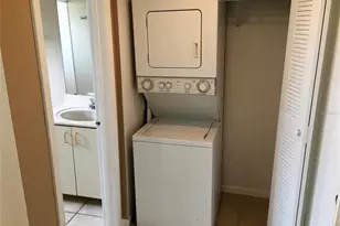 2536 Woodgate Blvd, Orlando, FL 32822 - Photo 6