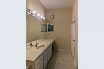 6335 Contessa Drive #204, Orlando, FL 32829 - Photo 8