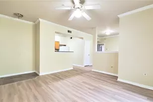 3700 Castle Pines Ln, Orlando, FL 32839 - Photo 6