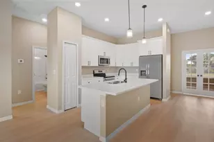 13639 Begonia Cir, Port Charlotte, FL 33981 - Photo 6