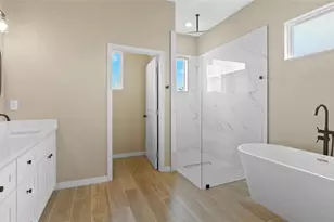 13639 Begonia Cir, Port Charlotte, FL 33981 - Photo 20