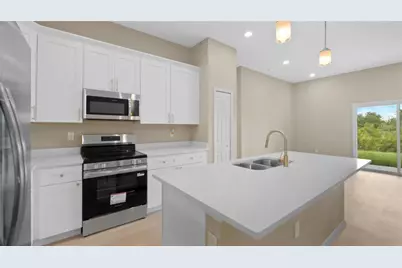 13647 Begonia Circle, Port Charlotte, FL 33981 - Photo 8