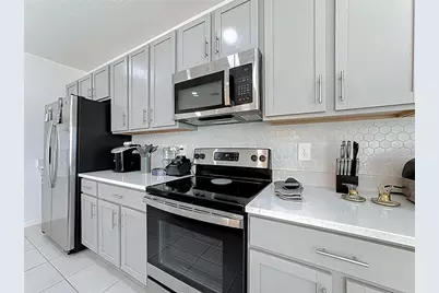 262 Amber Way, Kissimmee, FL 34758 - Photo 10