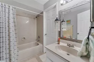 23205 Club Villas Dr, Land O Lakes, FL 34639 - Photo 10