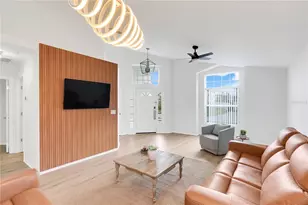 203 Lake Davenport Estates Dr, Davenport, FL 33897 - Photo 4