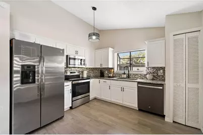 9785 Piney Point Circle, Orlando, FL 32825 - Photo 14