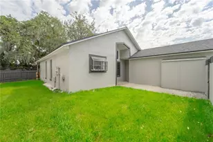 9785 Piney Point Cir, Orlando, FL 32825 - Photo 6