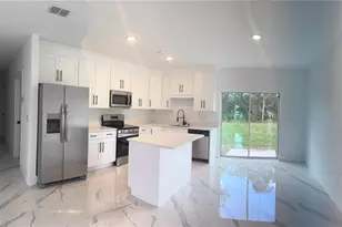 2062 W Hampshire Blvd, Dunnellon, FL 34434 - Photo 2