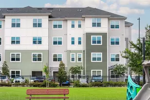 110 Zora Pl, Orlando, FL 32810 - Photo 1