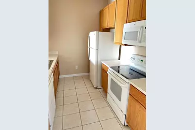 6100 Stevenson Drive #208, Orlando, FL 32835 - Photo 4